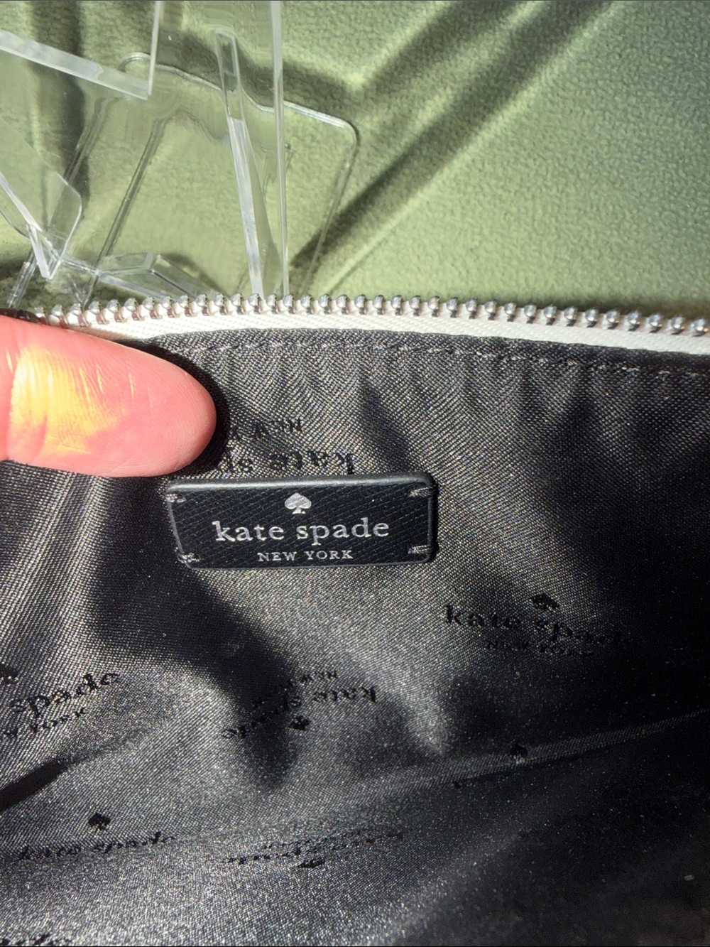 kate spade Two-Tone Zip Wallet in Light Pink and Gray - Picture 3 of 9